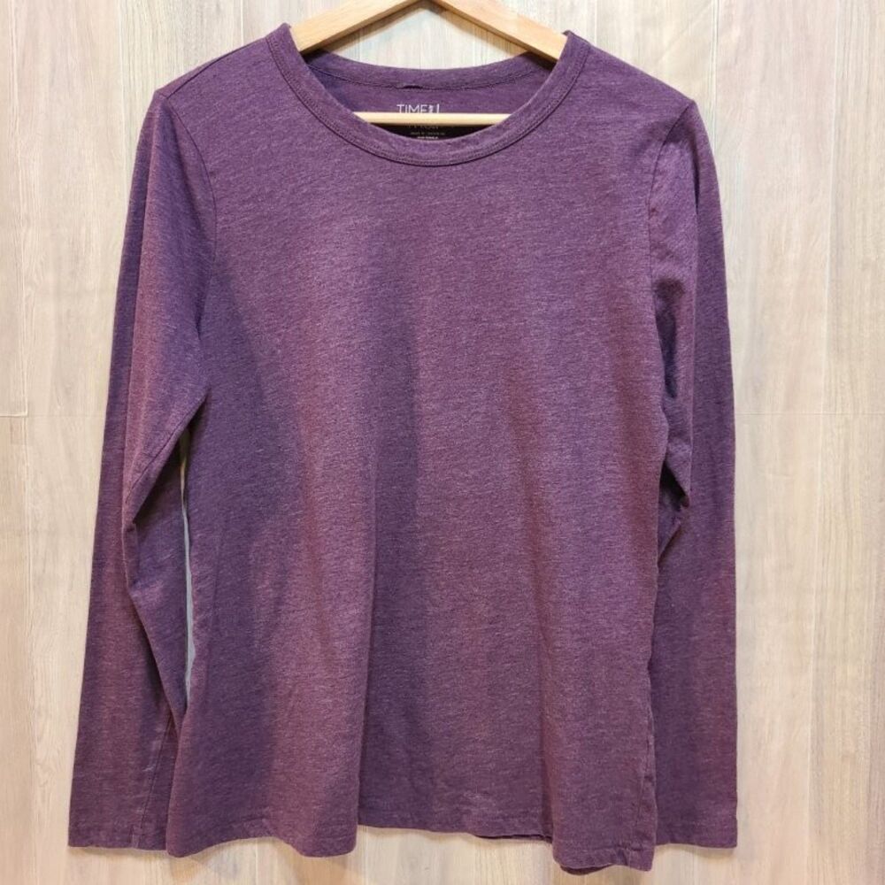 Time & Tru Womens Long Sleeve Tee Medium Purple Basic Crewneck Top Shirt
